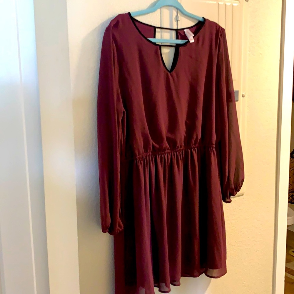 Purple maroon key hole baby doll dress